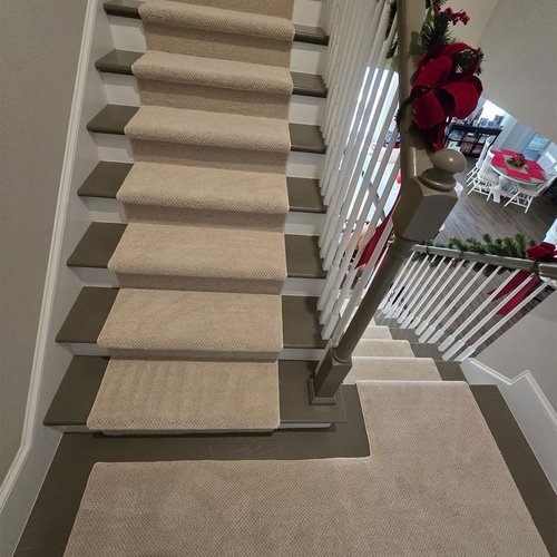 Stair runner binding